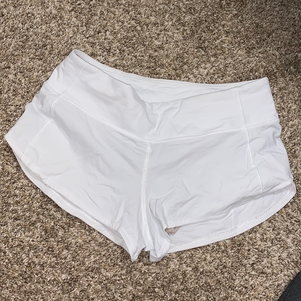 Lulu Lemon Women’s Running Shorts. Low-rise 2.5”